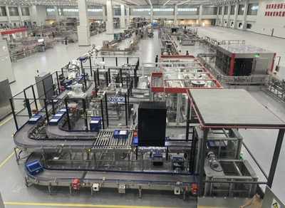 12個人每小時生產(chǎn)15000瓶白酒?看瀘州如何引領(lǐng)中國白酒行業(yè)邁向數(shù)字化、智能化新紀元|精彩成渝&middot;萬千氣象看四川